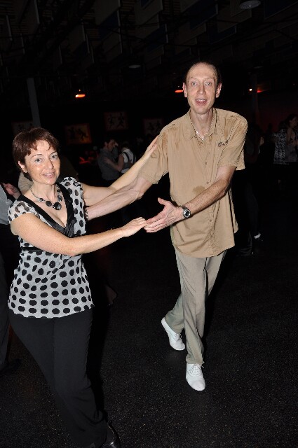 min 2008 11 08 fous swing 195